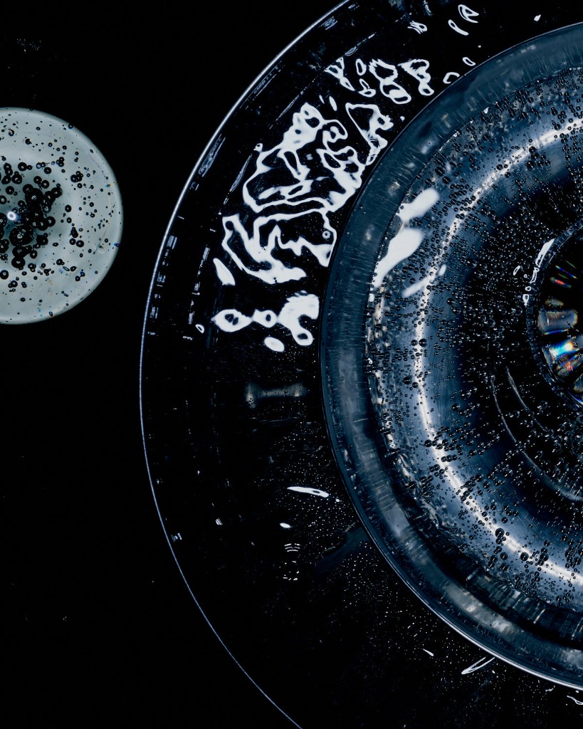 Concentric rings with water droplets